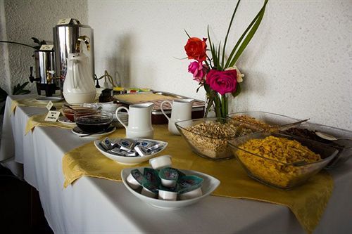 Hotel Tirol San Carlos de Bariloche Ngoại thất bức ảnh
