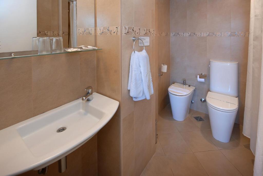 Hotel Tirol San Carlos de Bariloche Phòng bức ảnh